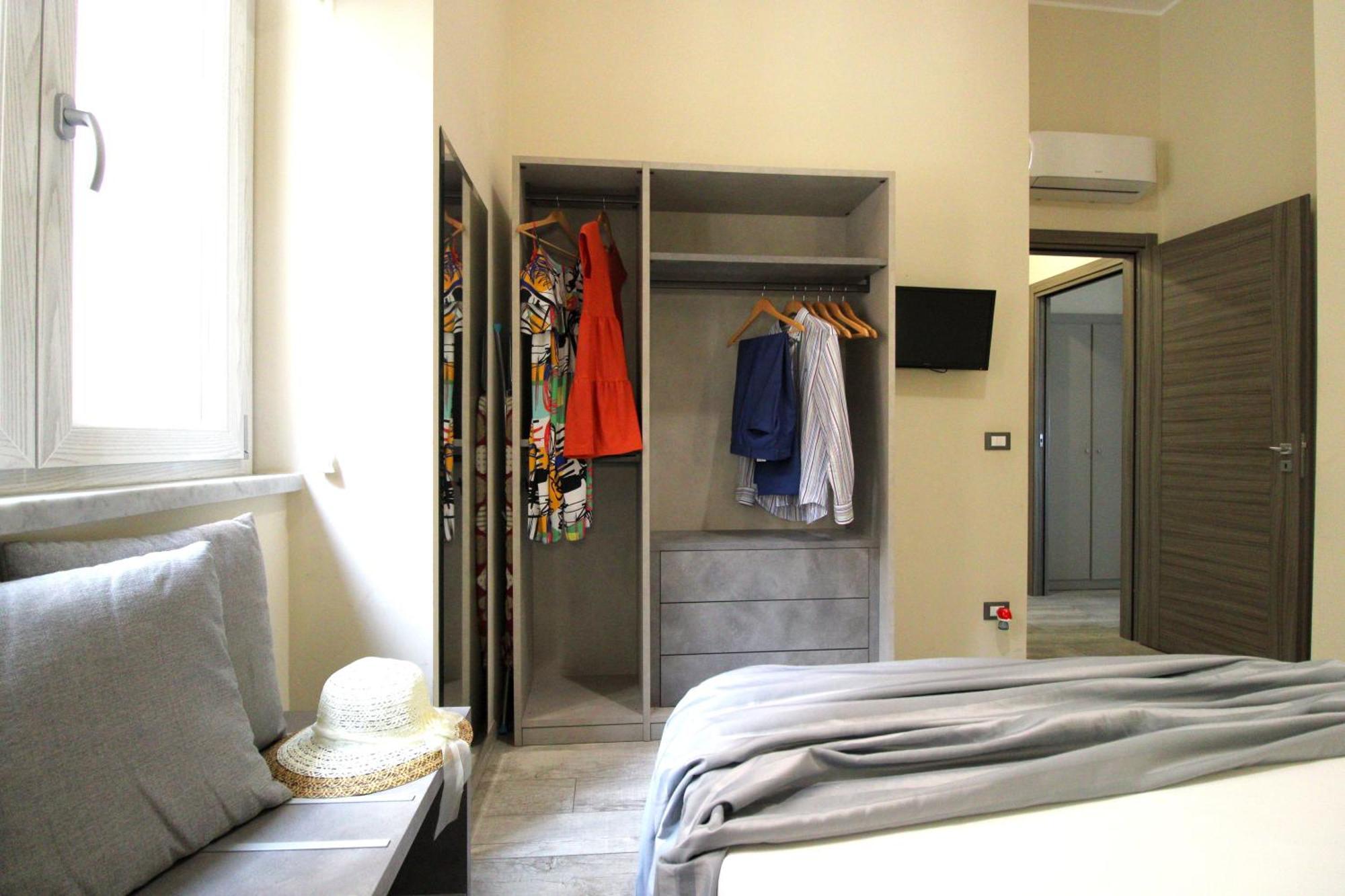 Capo D'Orlando Apartments - Doria 52 Eksteriør billede