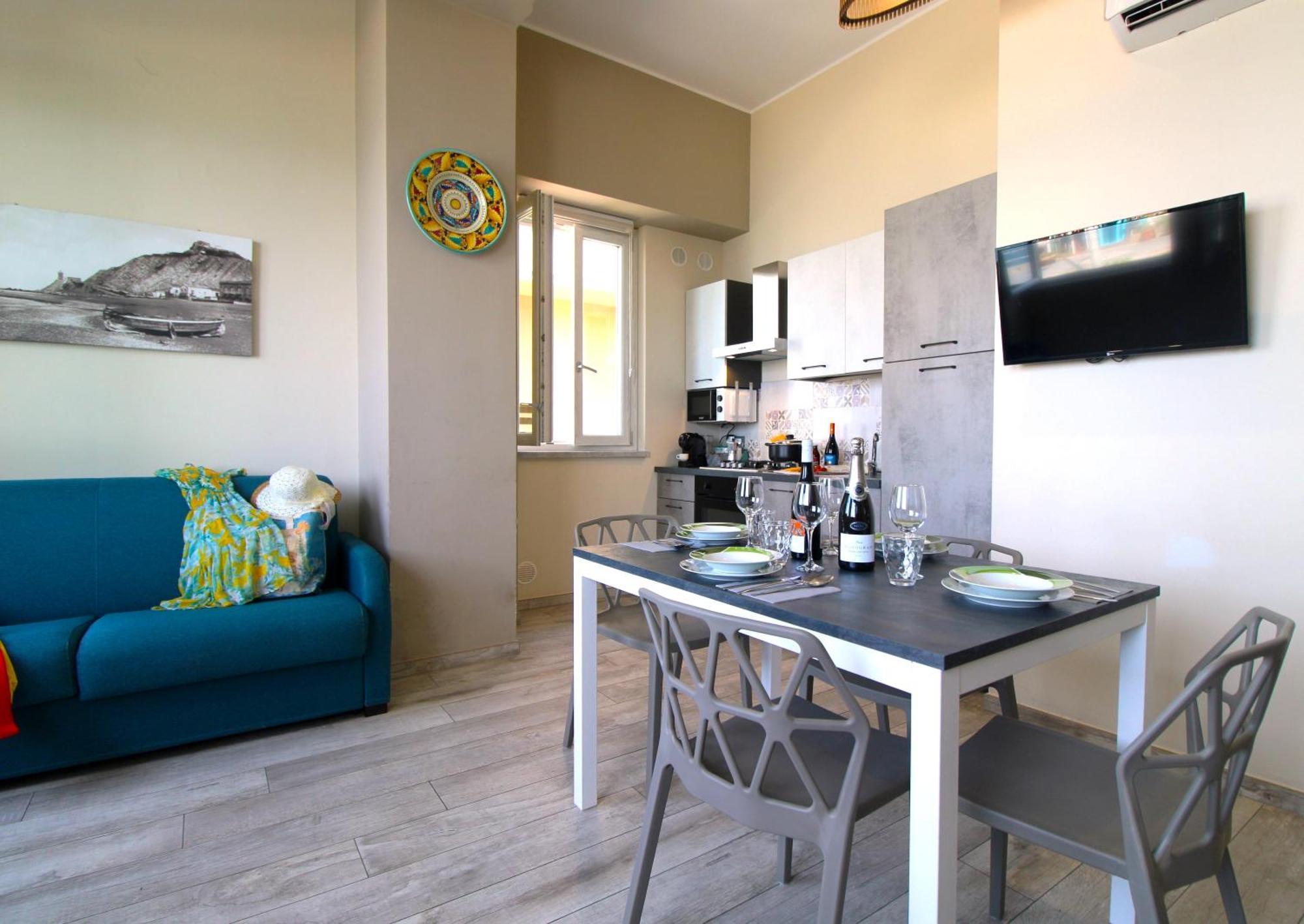 Capo D'Orlando Apartments - Doria 52 Eksteriør billede